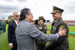 Petro señala a un general de la Policía de intentar sabotear su encuentro con Trump