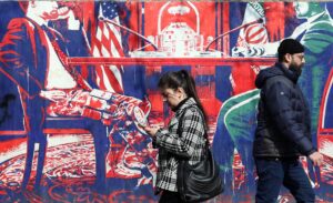 Estados Unidos e Irán se reunirán en Omán en medio de una tensión creciente y separados por un abismo