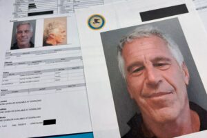 Los tentáculos en el Ibex 35 del conseguidor Jeffrey Epstein