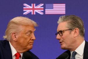 Trump carga contra Starmer por no participar en el ataque a Irán: “La relación especial de nuestros países ya no es lo que era”