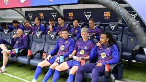 Un mito de la Premier recomienda a Lewy al Liverpool