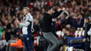 Así queda la Premier tras ganar un Arsenal que acaricia la gloria