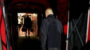 Guardiola: «Me queda un año de contrato»