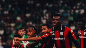 El histórico Saint-Étienne no aprovecha el factor campo en el playoff por el ascenso