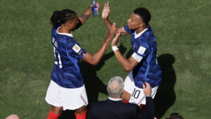 Mbappé: "Es súper fácil jugar con Olise, siempre con la cabeza alta, sólo hay que ofrecerle soluciones"
