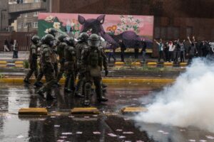 Kast enfrenta la primera marcha masiva a los tres meses de llegar al poder: “Para este Gobierno, los pobres no son dignos de tener educación”